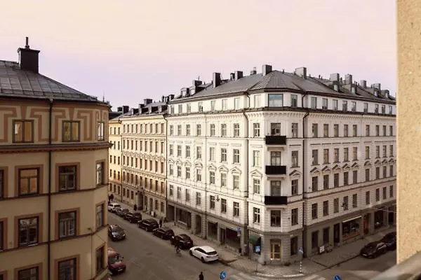 Charming Apartment In Stockholm City 913